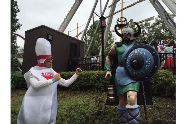 ホークとバイキング、夢の競演