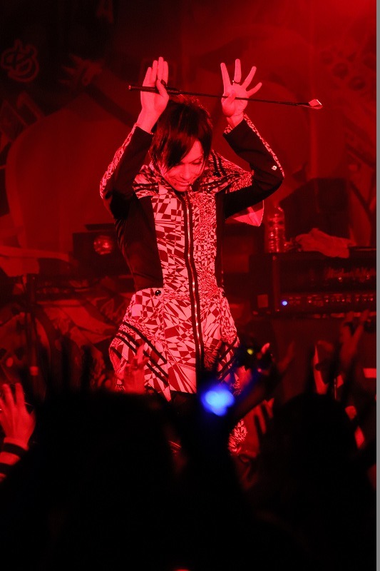 Sick2 撮影＝Emiri