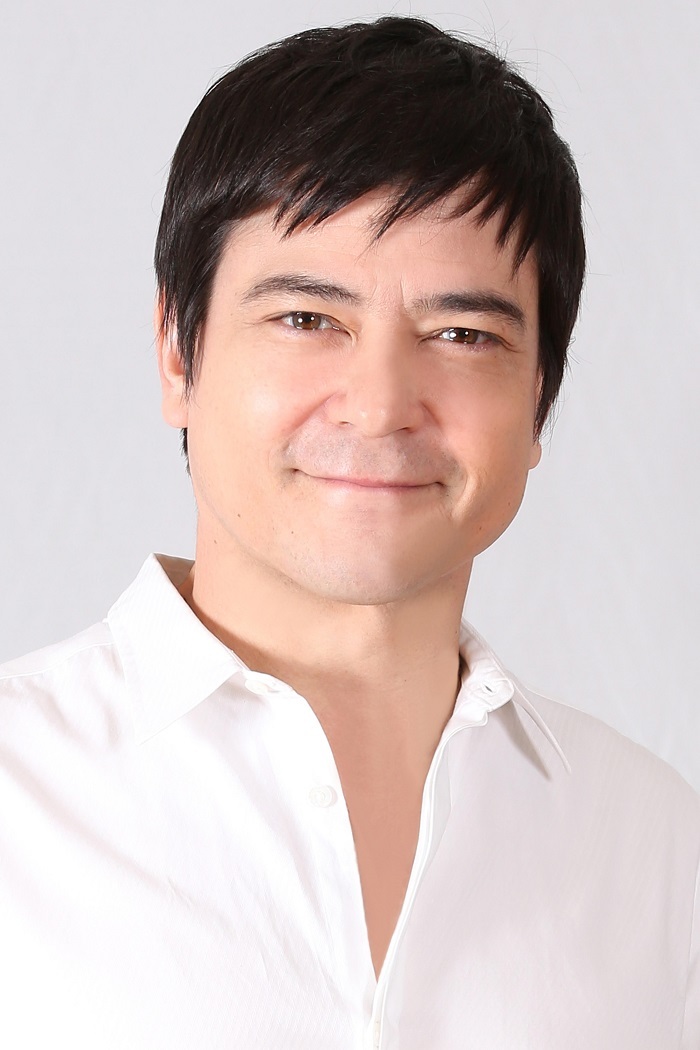 川平慈英