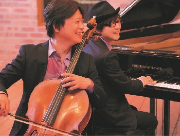 チェリスト柏木広樹とピアニスト光田健一によるユニット ・二人旅が新曲「雫 -shizuku-」をリリース　生配信ライブも開催