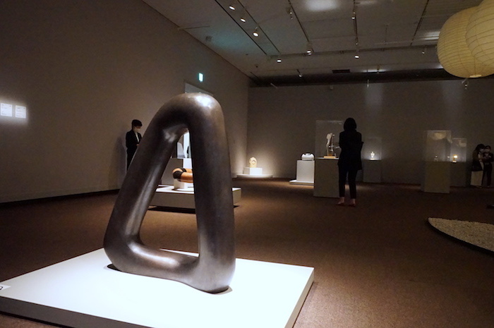 イサム・ノグチ《ヴォイド 》1971年（鋳造1980年）和歌山県立近代美術館蔵 (C)2021 The Isamu Noguchi Foundation and Garden Museum/ARS,NY/JASPAR,Tokyo E3713