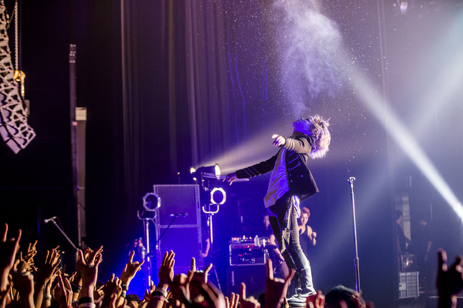 Crossfaith Photo by cazrowAoki