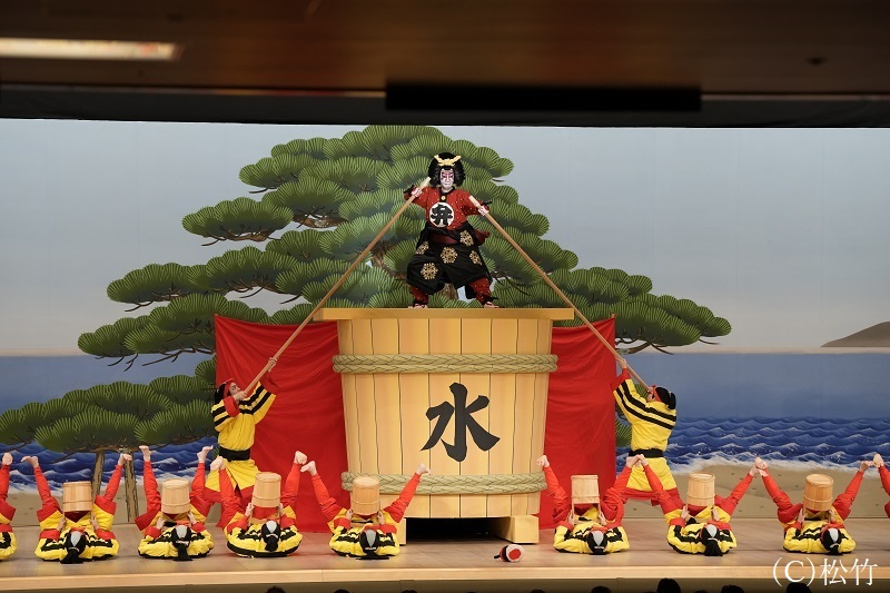 昼の部『御摂勧進帳』武蔵坊弁慶=坂東巳之助