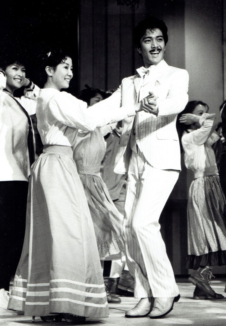 『ザ・ミュージックマン』日本初演（1985年）の野口五郎と戸田恵子 （製作・写真提供＝博品館劇場）