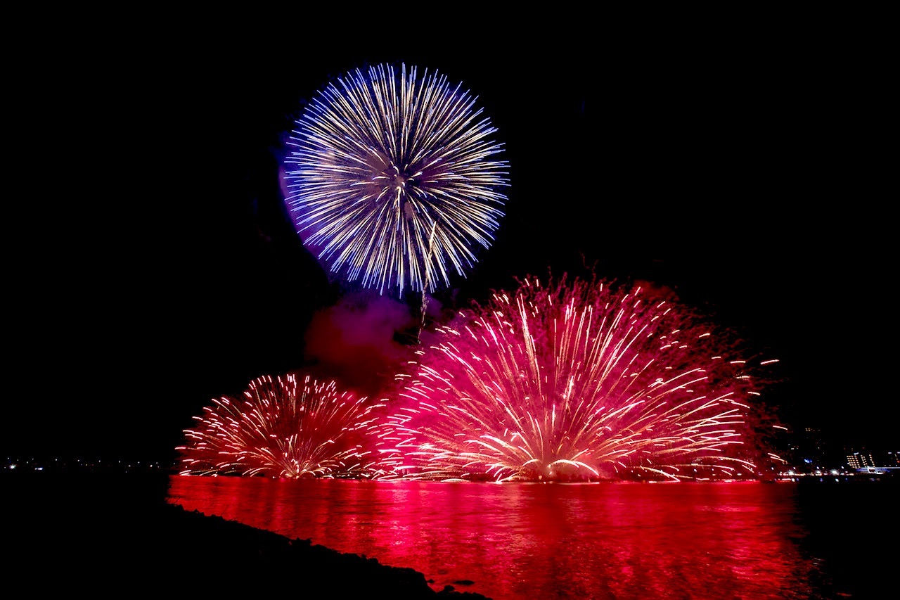 花火はクライマックスへ…