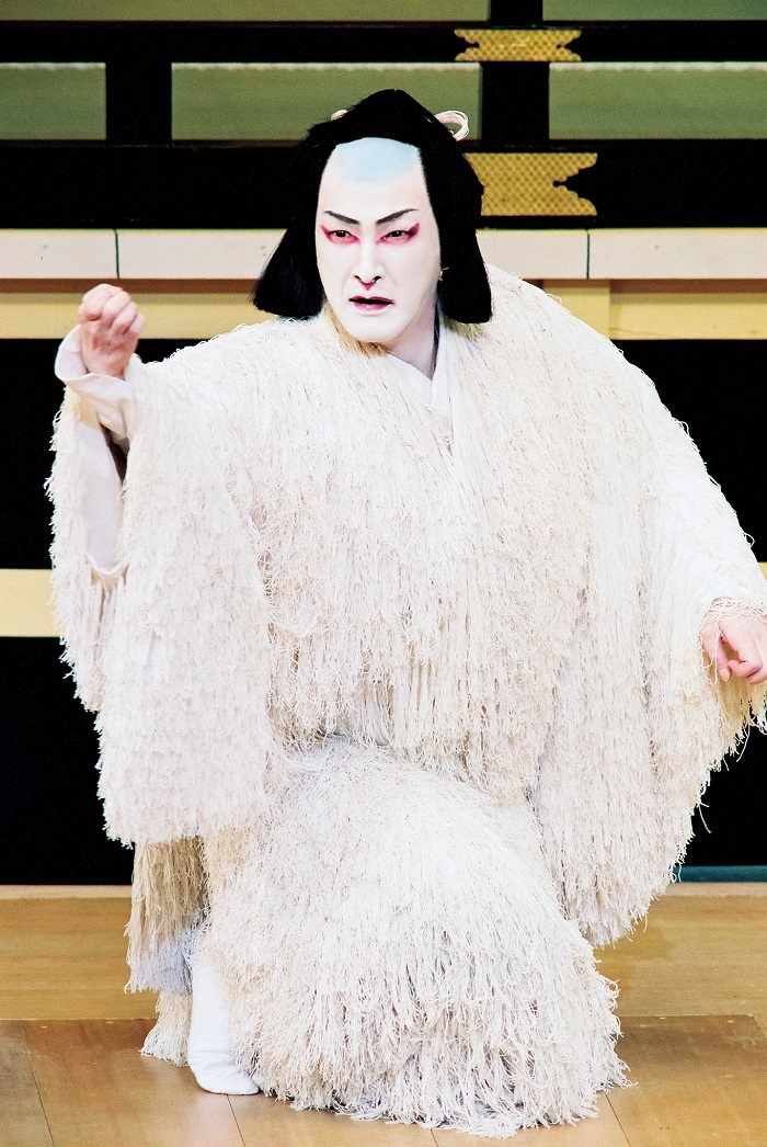 『義経千本桜　川連法眼館』源九郎狐＝中村獅童（平成15年1月浅草公会堂） (C)松竹