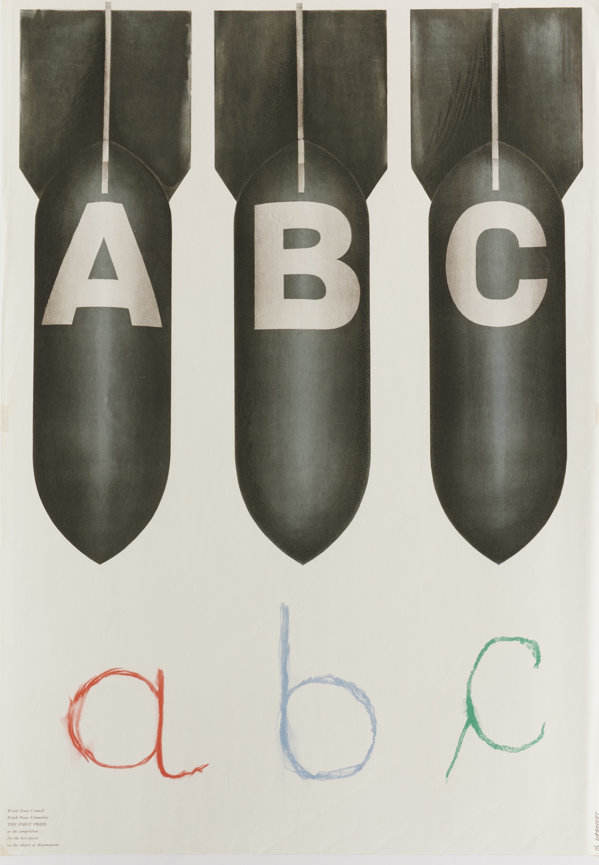 マチェイ・ウルバ二ェツ《ABC abc》1972年　神奈川県立近代美術館蔵　photo by(C)市瀬真以