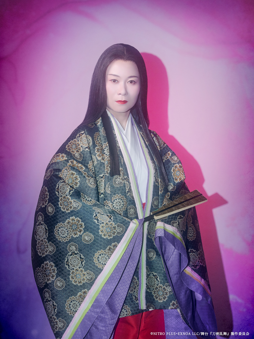 小少将の君役：七味まゆ味 　　　　　    (C)NITRO PLUS･EXNOA LLC/舞台『刀剣乱舞』製作委員会