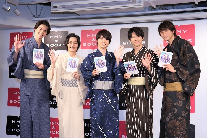 （左から）甲斐翔真、松岡広大、神木隆之介、吉沢亮、小関裕太