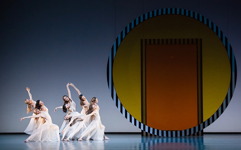 Opéra national de Paris「Daphnis et Chloé」 Photo：Agathe Poupeney / OnP