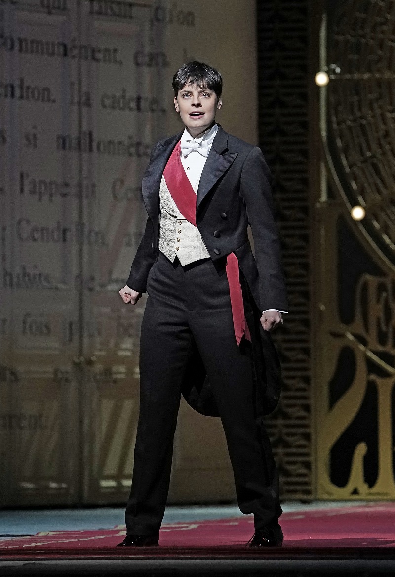 《シンデレラ》(c)Karen Almond／Metropolitan Opera
