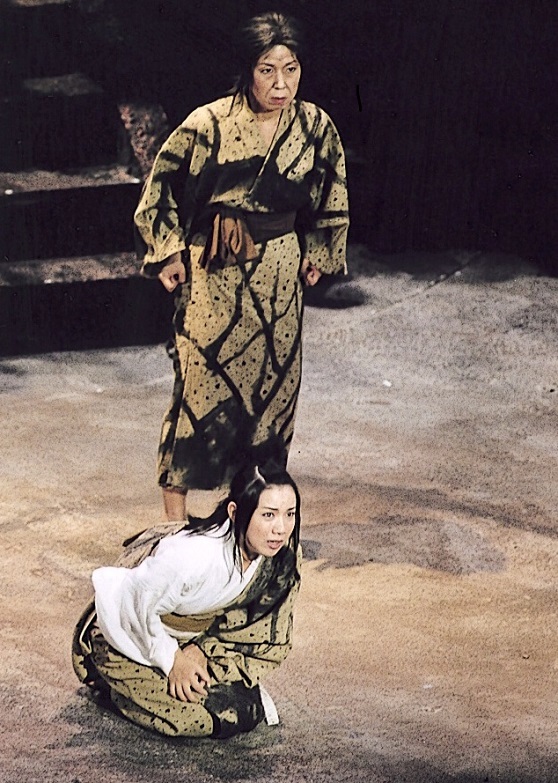 松村禎三　オペラ「沈黙」のオハル（ザ・カレッジ・オペラハウス 2005.10.24~26）　 写真提供：大阪音楽大学