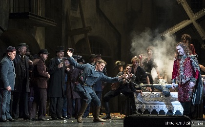 英国ロイヤル・オペラが4年ぶりに来日　『オテロ』『ファウスト』を総勢300名で上演