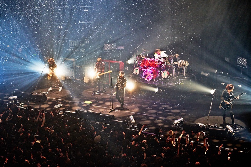 LUNA SEA：SLAVE限定GIG 2015 The Holy Night –To The Next Dimension-