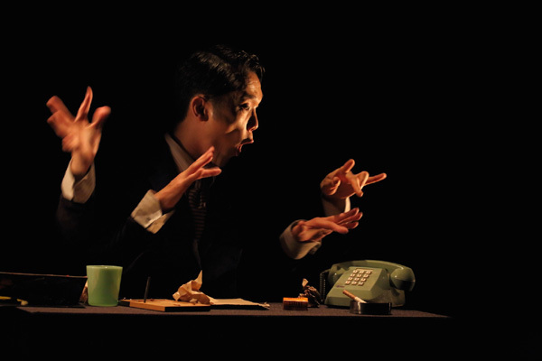 to R mansion「The Wonderful Parade 」　photo by Nirei Hiroshi