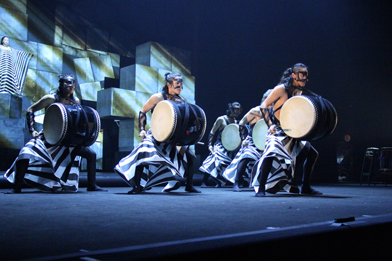 「DRUM TAO　舞響～Bukyo～踊る○太鼓」