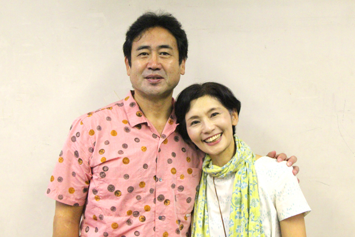 (左から)永島敏行、斉藤とも子