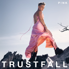 ピンク、4年ぶりオリジナルアルバム『トラストフォール』からエモーショナルな一曲を先行リリース＆リリックビデオも公開