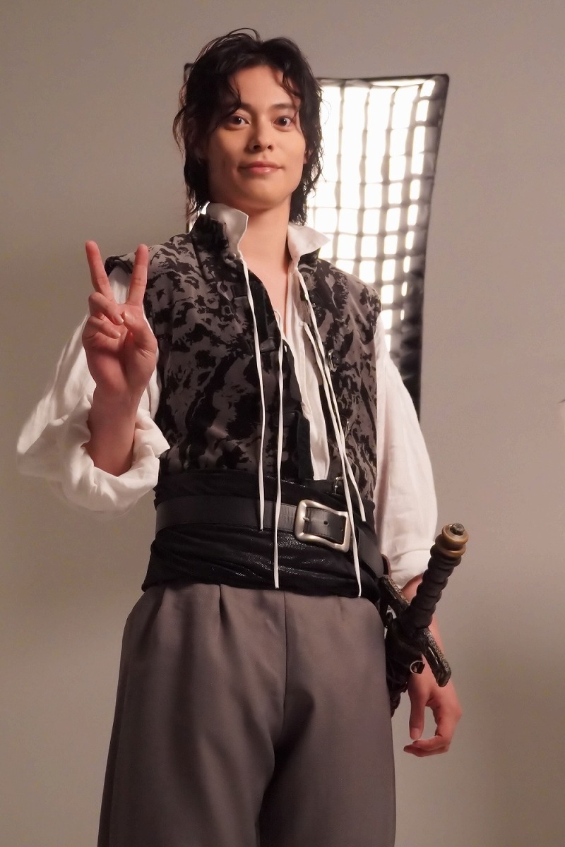 宇野結也