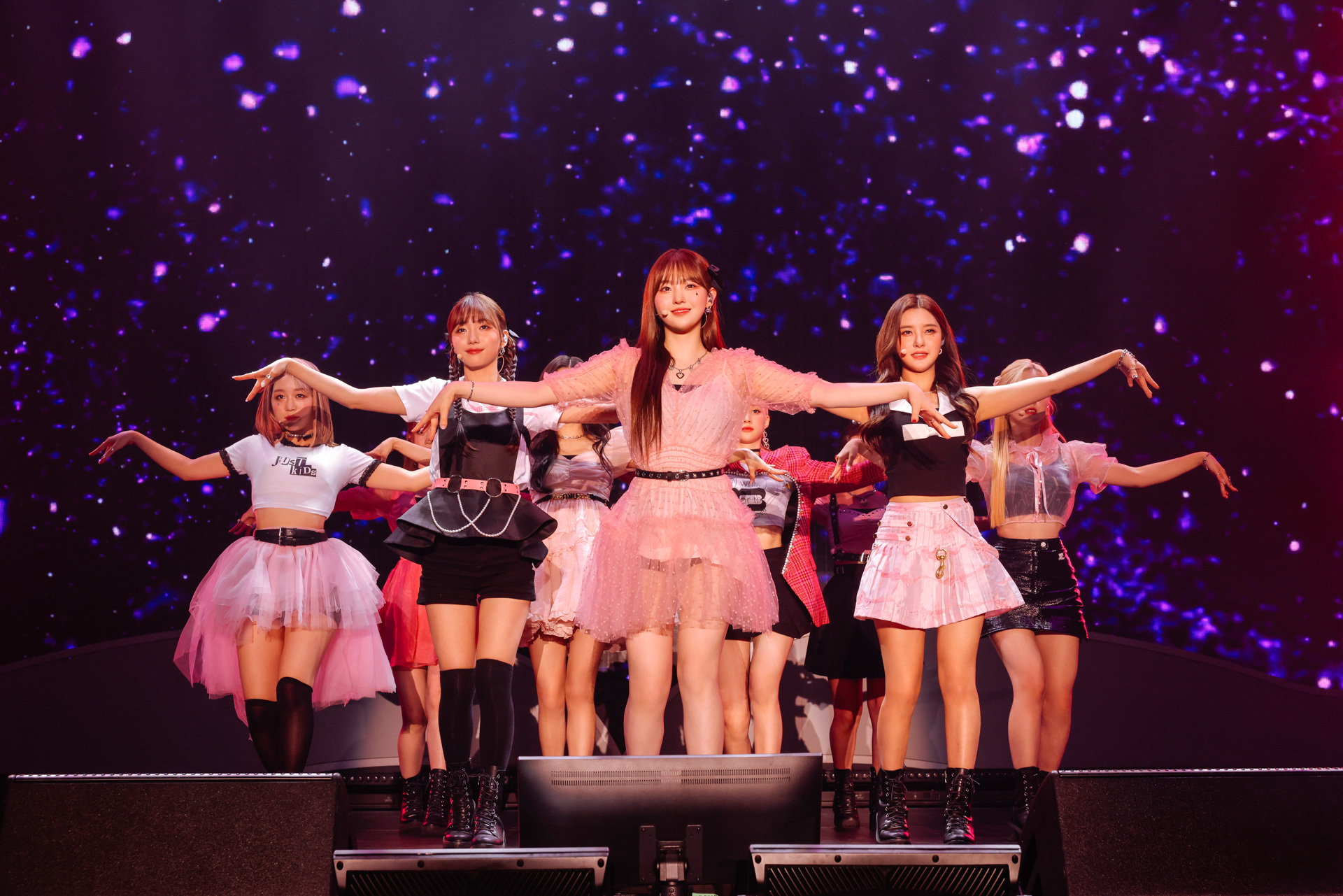 『Kep1er Japan Debut Showcase Live <FLY-UP>』