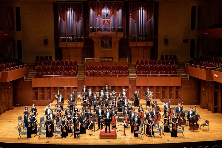 首席指揮者 飯森範親と日本センチュリー交響楽団 　(c)Masaharu Eguchi