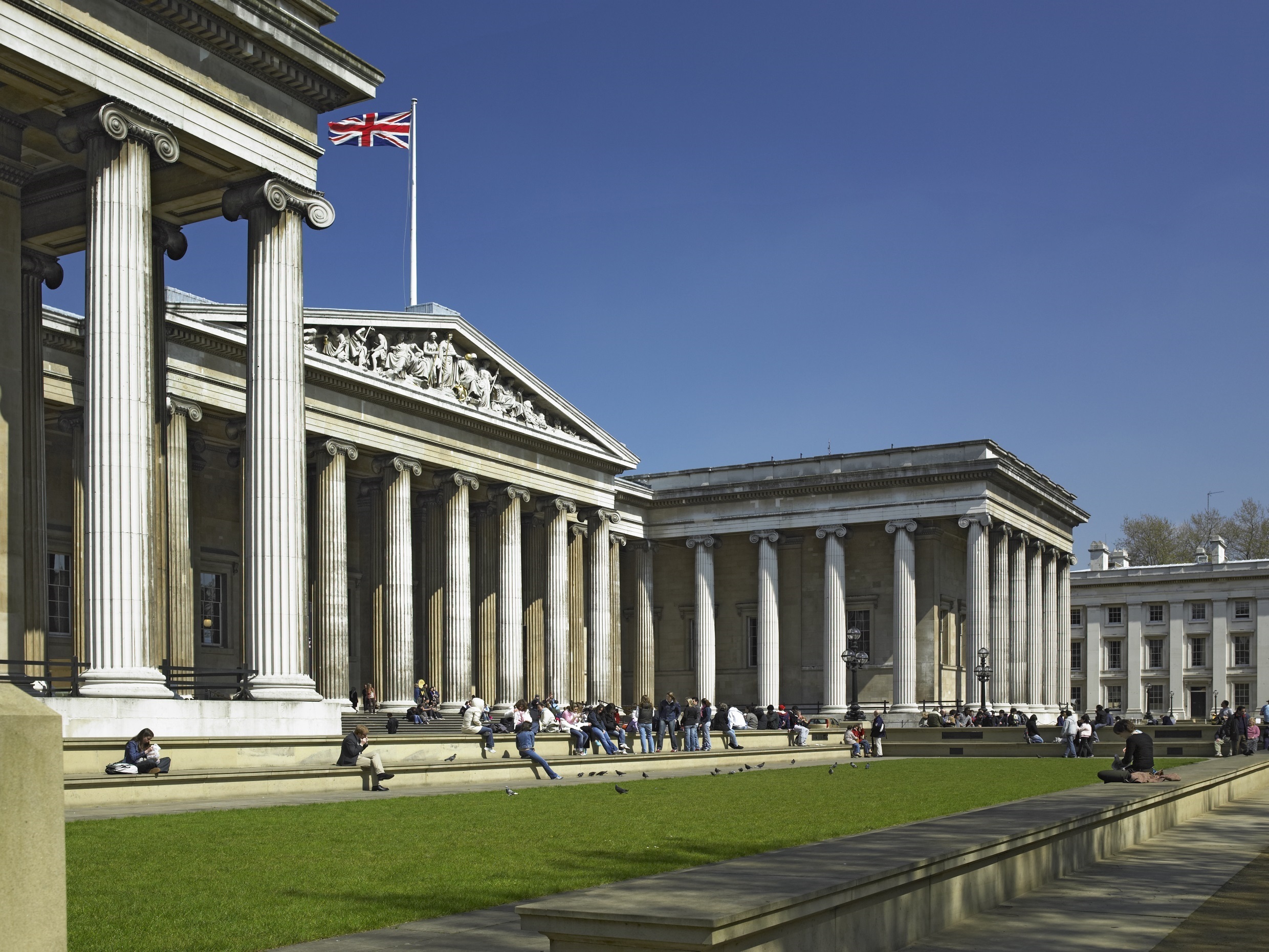 大英博物館　外観 (c) The Trustees of the British Museum
