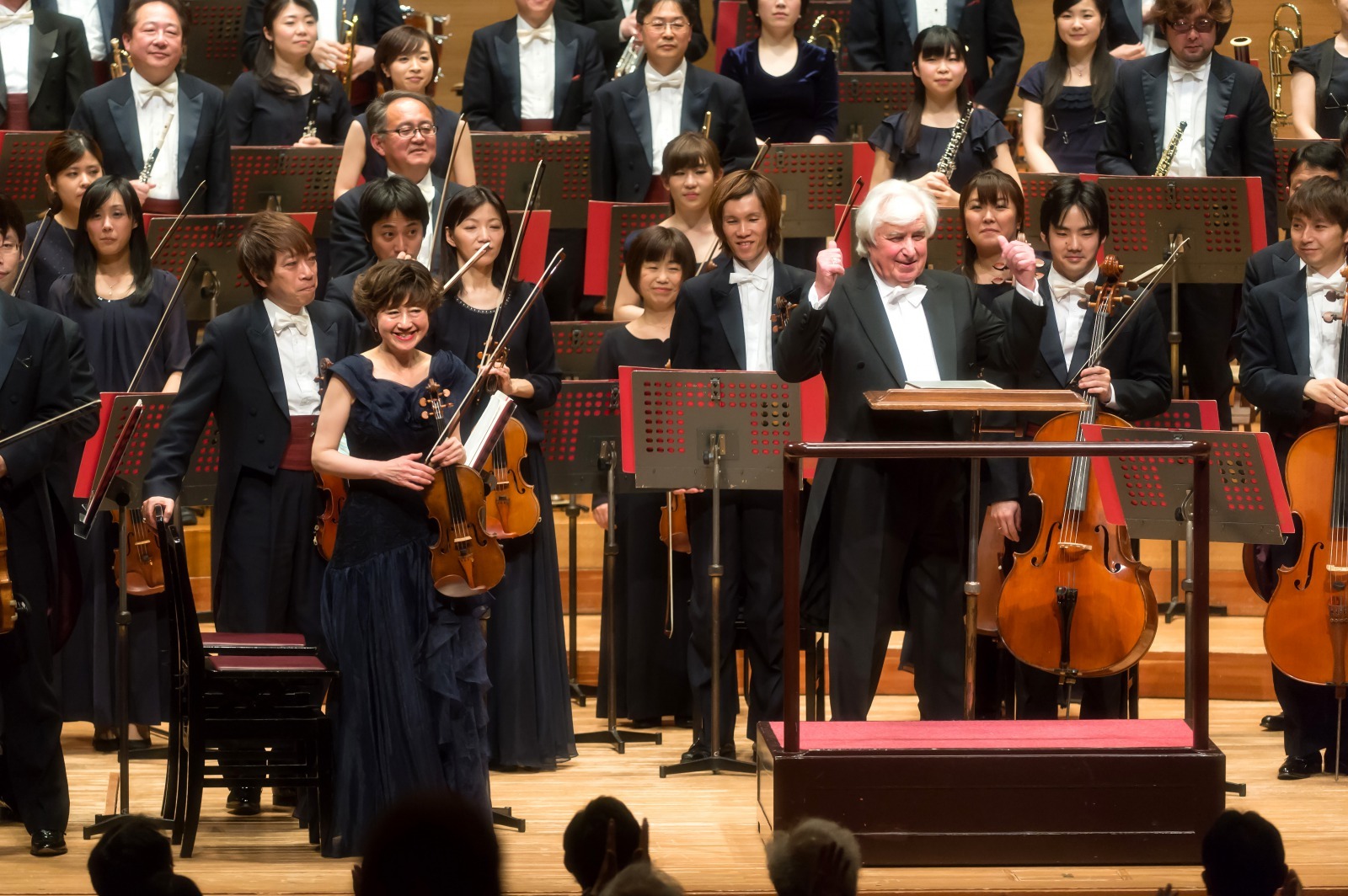 この笑顔ともとお別れとなる（3月26日公演より） (c)池上直哉／東京交響楽団