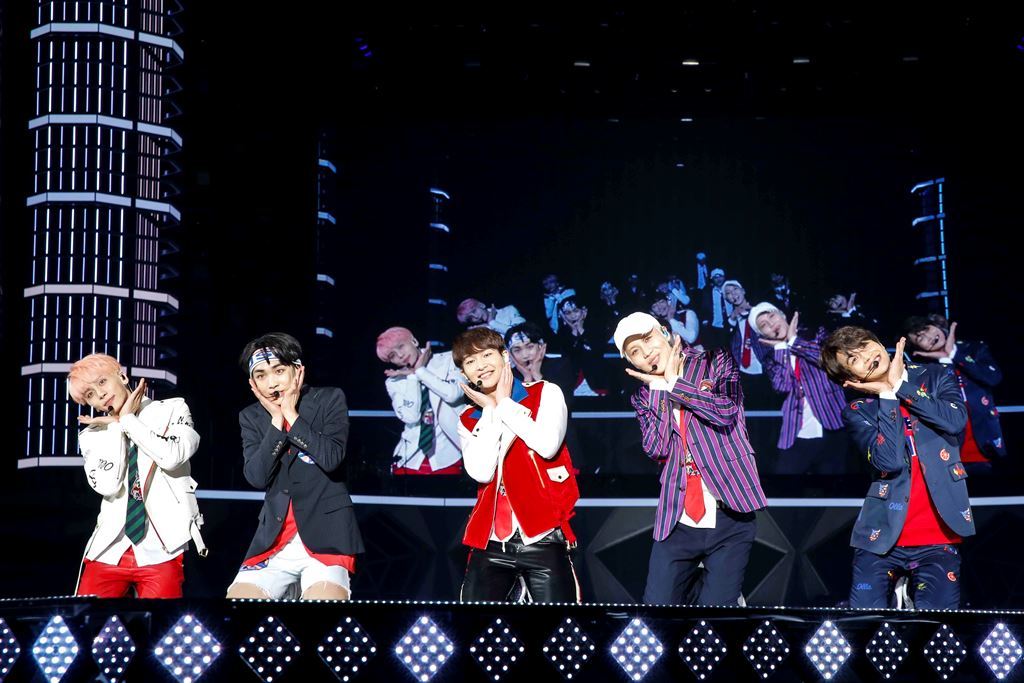 SHINee