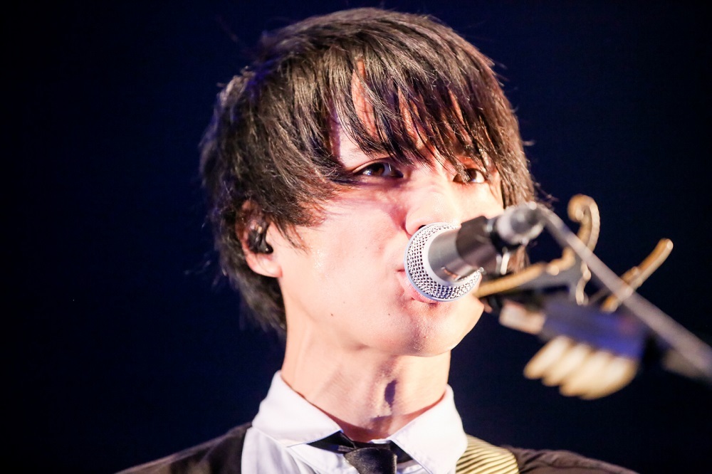 UNISON SQUARE GARDEN Photo by Viola Kam [V'z Twinkle]