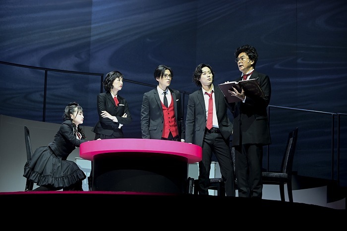 舞台「脳内ポイズンベリー」(左から)早川夢菜、木村花代、八木勇征、猪野広樹、石黒賢