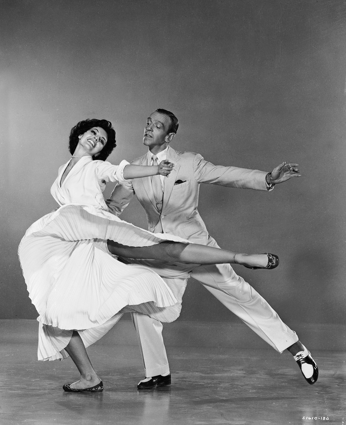 『バンド・ワゴン』 　　　　　　　　(C)  1953 WBEI