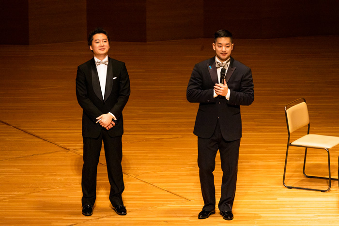 左から　鈴木隆太郎（ピアノ）、五嶋龍（ヴァイオリン） 