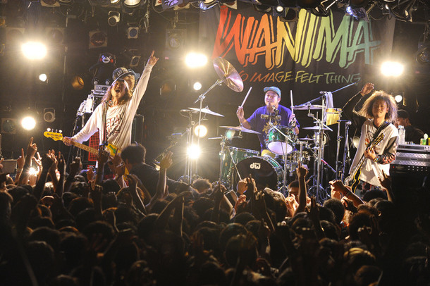 WANIMA「Think That... Tour“TOUR FINAL”」の様子。（Photo by Yuji Honda ）