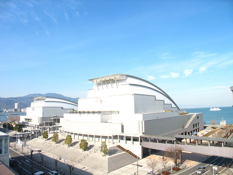 滋賀県立芸術劇場びわ湖ホール