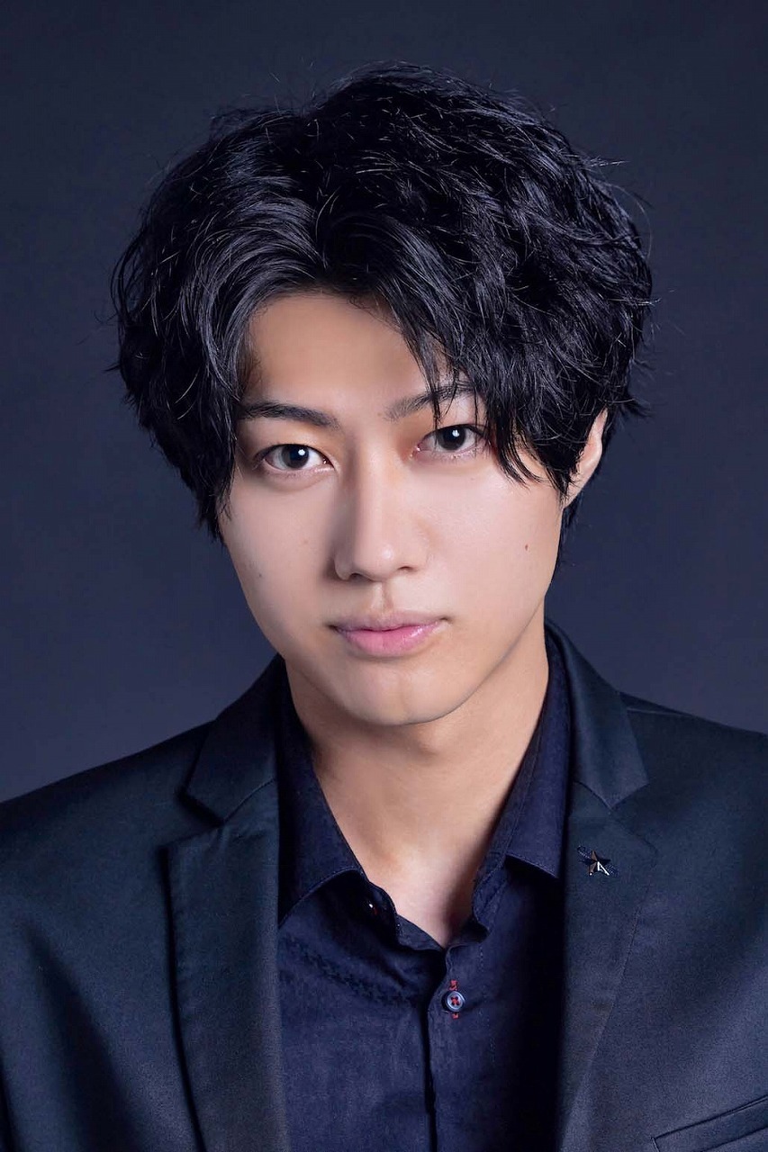 小坂涼太郎