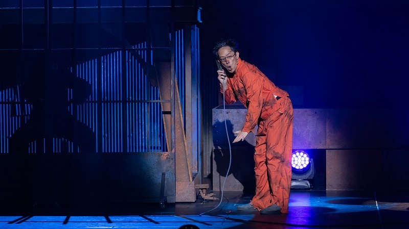 (C)飯野高拓・角田大樹