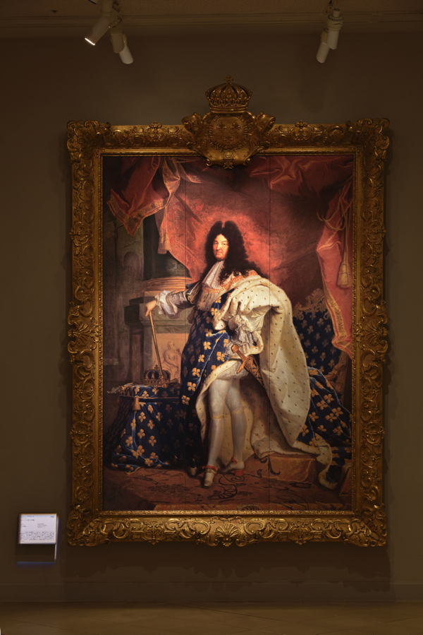 リゴー《ルイ14世の肖像》 ルーヴル美術館所蔵 ※写真は大塚国際美術館の展示作品を撮影したもの
