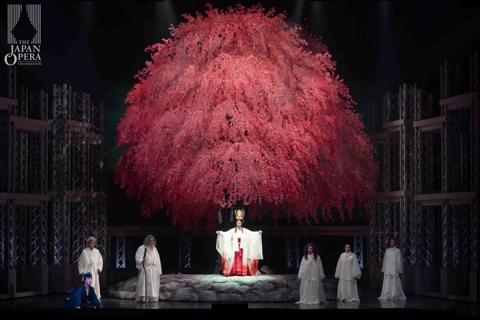 歌劇『紅天女』 第３幕より（日本オペラ協会公式サイトより画像引用）