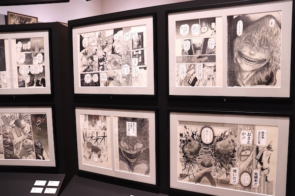 各キャラにスポットが当たった展示エリアの死柄木弔の原画 (C)堀越耕平／集英社