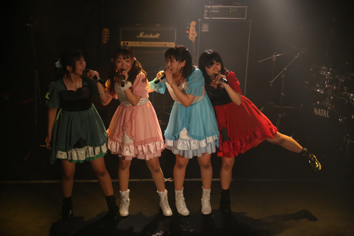 キスエク こと xoxo(Kiss&Hug) EXTREME