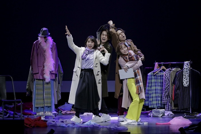 ミュージカル『EDGES －エッジズ－』舞台写真　（前列左から）増田有華、菜々香（後列左から）太田基裕、矢田悠祐