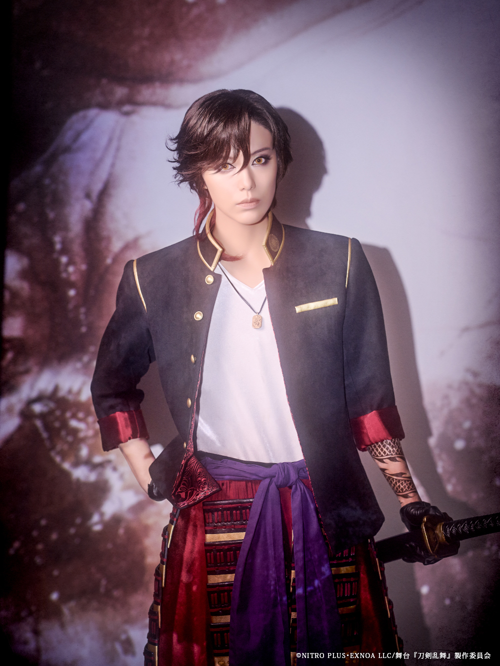 大倶利伽羅役：彩凪 翔 　　　　　    (C)NITRO PLUS･EXNOA LLC/舞台『刀剣乱舞』製作委員会