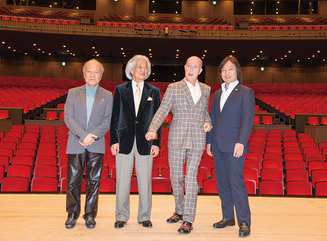 左より 外山雄三、飯守泰次郎、井上道義、飯森範親 Photo：M.Terashi/Tokyo MDE