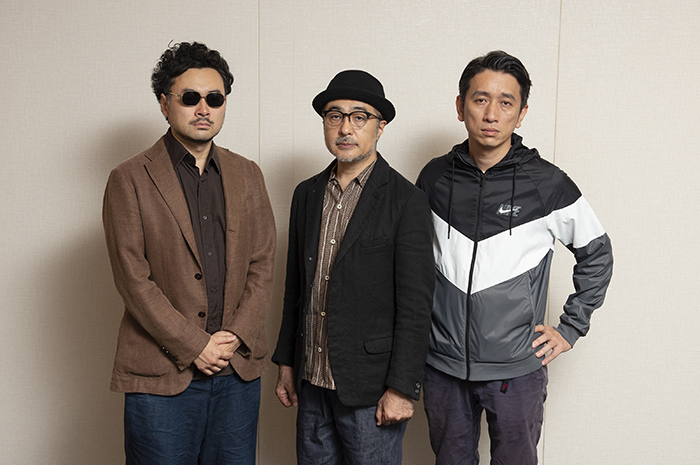 （左から）前野健太、松尾スズキ、岩井秀人　
