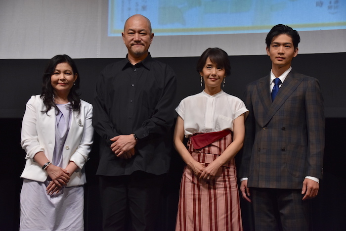 井上麻矢、畑澤聖悟、富田靖子、松下洸平(左から)