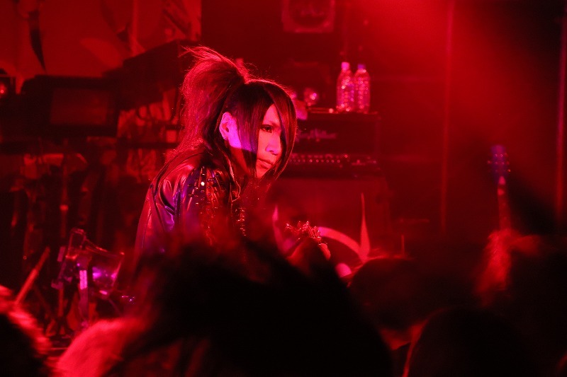 Sick2 撮影＝Emiri