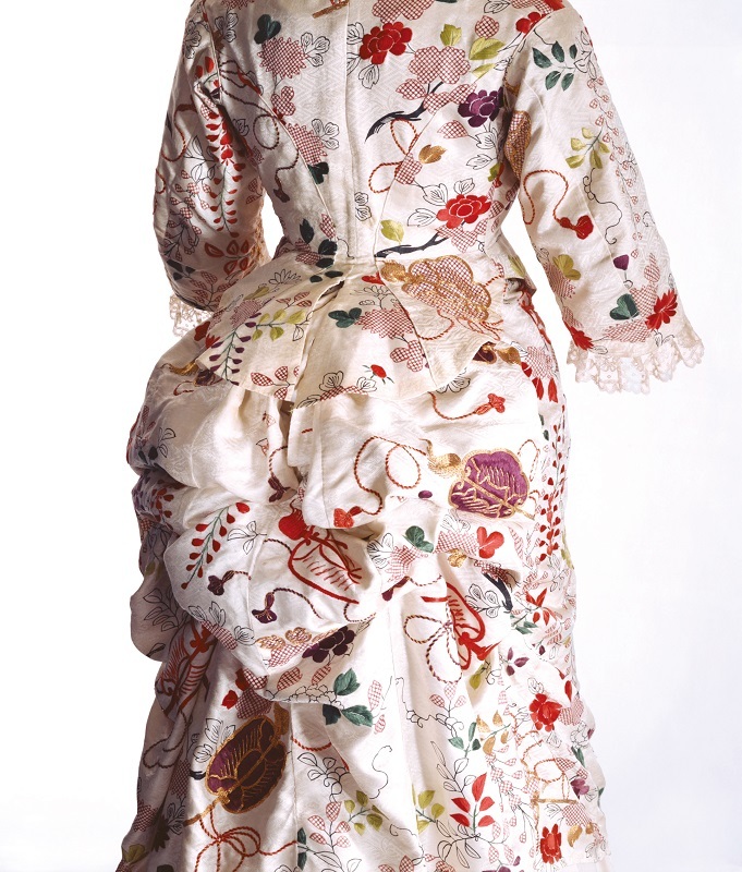 ターナー[イギリス]「ドレス」1870年代 京都服飾文化研究財団蔵 リチャード・ホートン撮影