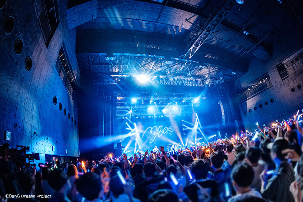 写真：ハタサトシ　(C)BanG Dream! Project
