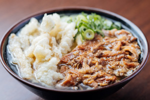肉ごぼ天うどん