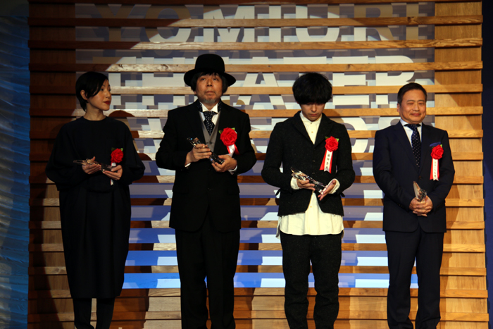 優秀演出家賞（上田久美子、ケラリーノ・サンドロヴィッチ、藤田貴大、ラサール石井）